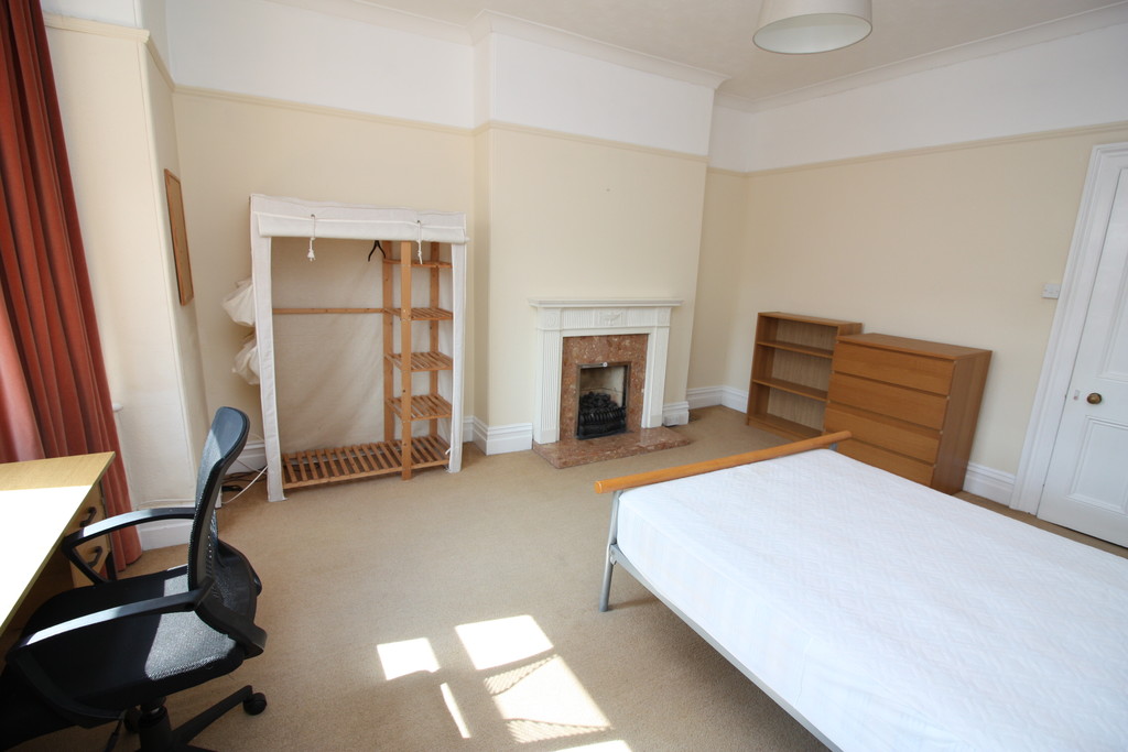 3 bed flat to rent in Sylvan Road, Exeter  - Property Image 12