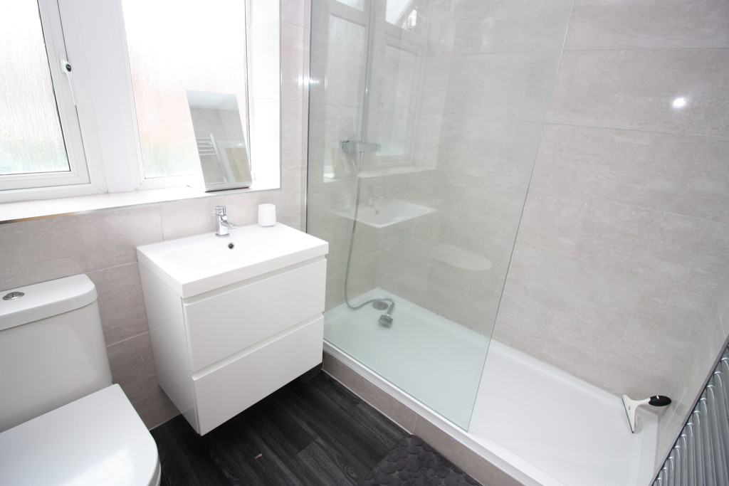 4 bed house to rent in Lucas Avenue, Exeter  - Property Image 5