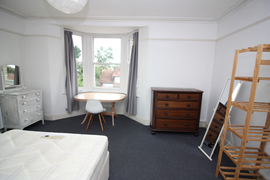 4 bed house to rent in Barrack Road, Exeter 10