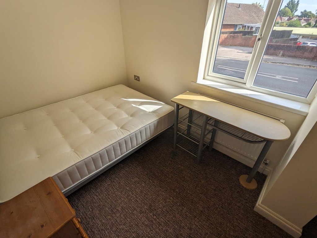 2 bed flat to rent in Union Road, Exeter  - Property Image 7