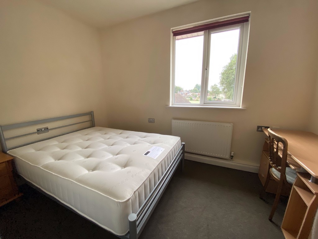 2 bed flat to rent in Union Road, Exeter 6