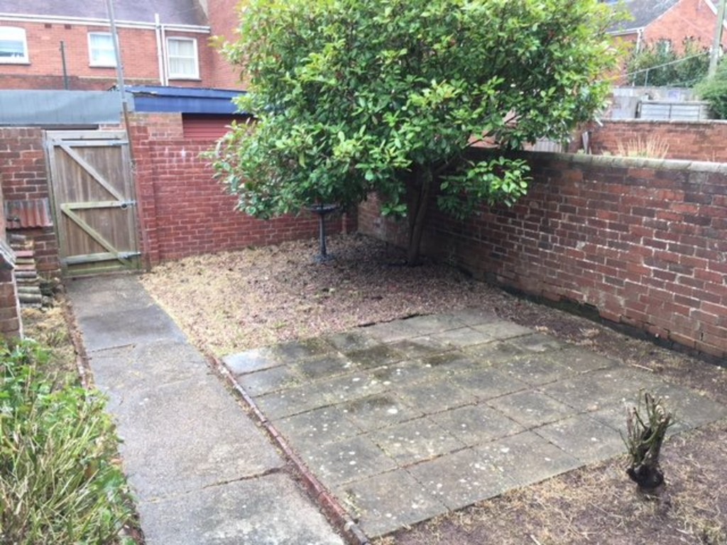 4 bed house to rent in Monks Road, Mount Pleasant 10