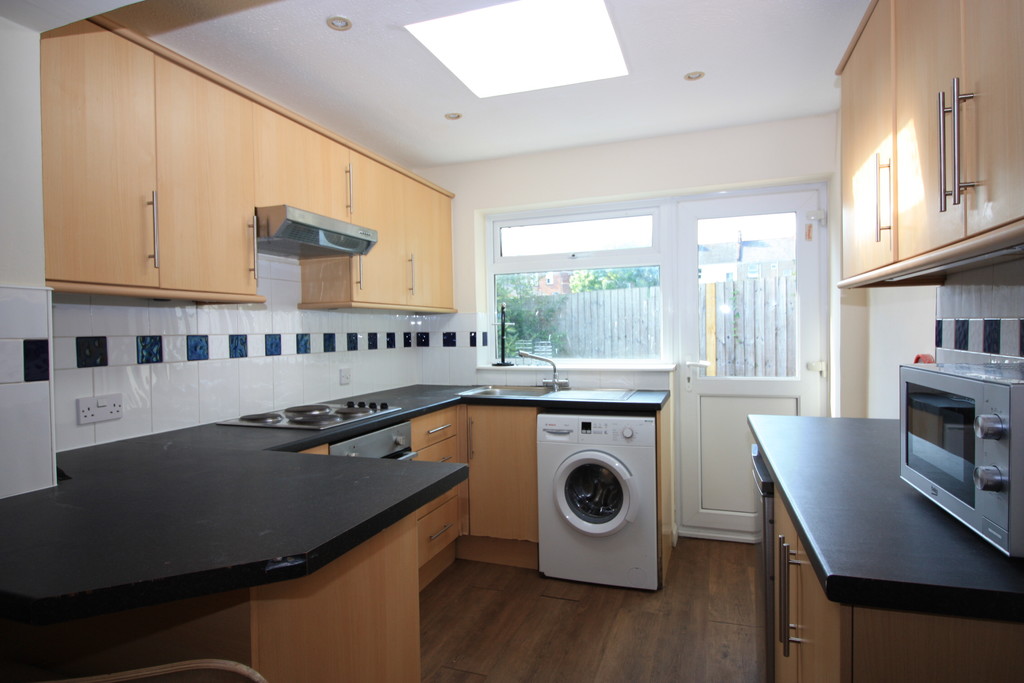 4 bed house to rent in Well Street, Exeter  - Property Image 2