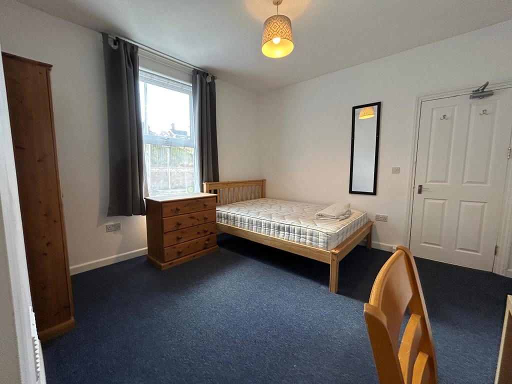 4 bed house to rent in Well Street, Exeter 5