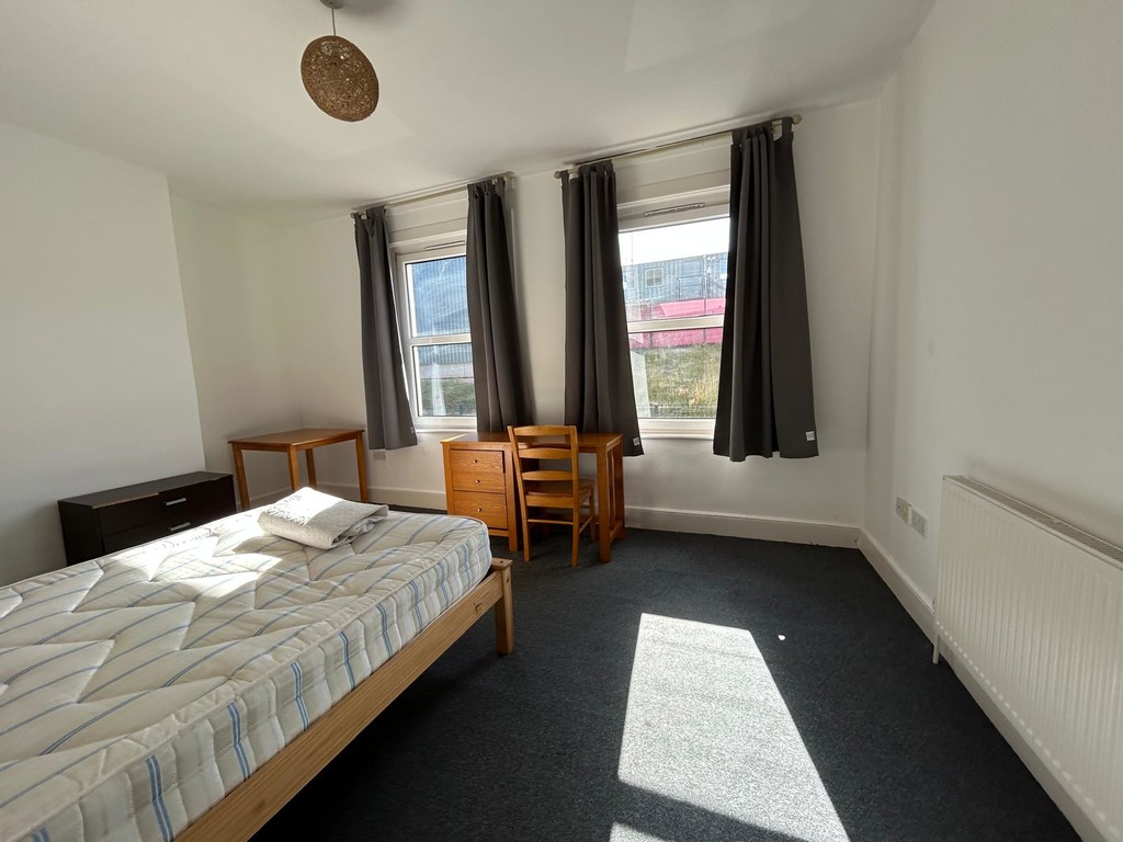 4 bed house to rent in Well Street, Exeter 7