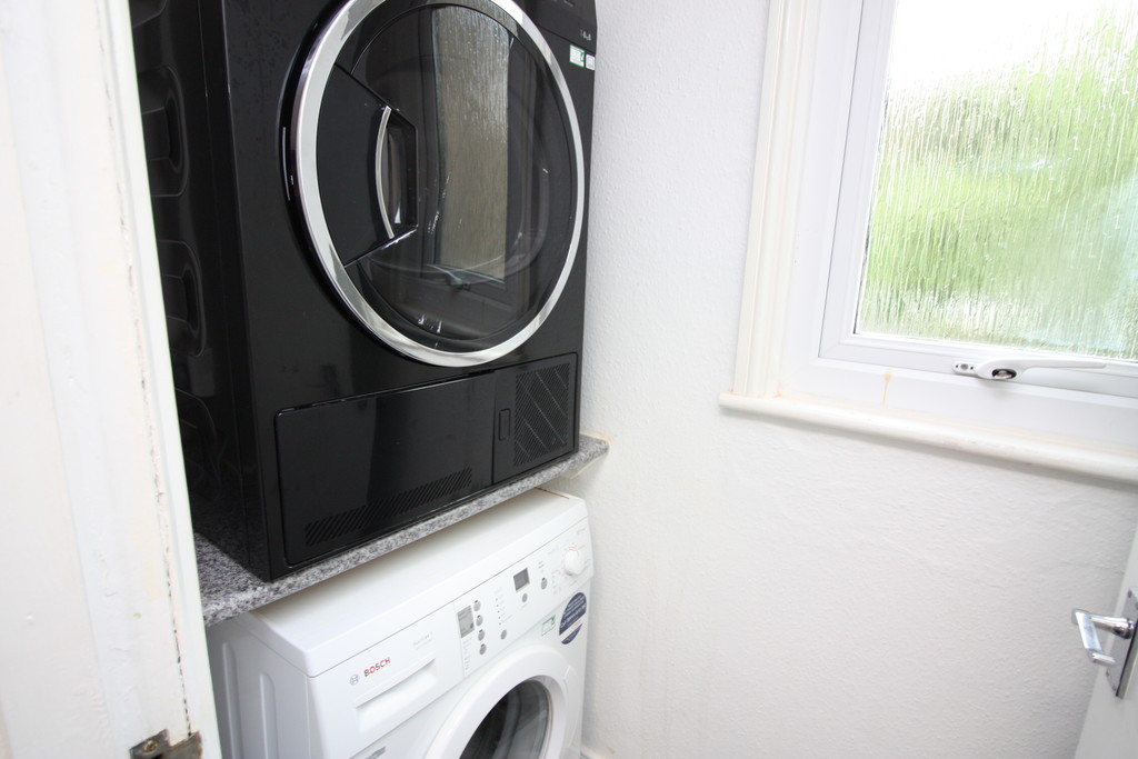 5 bed house to rent in Victoria Street, Exeter  - Property Image 5