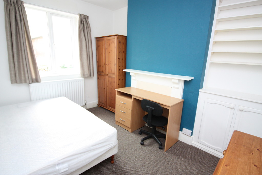 5 bed house to rent in Victoria Street, Exeter  - Property Image 6