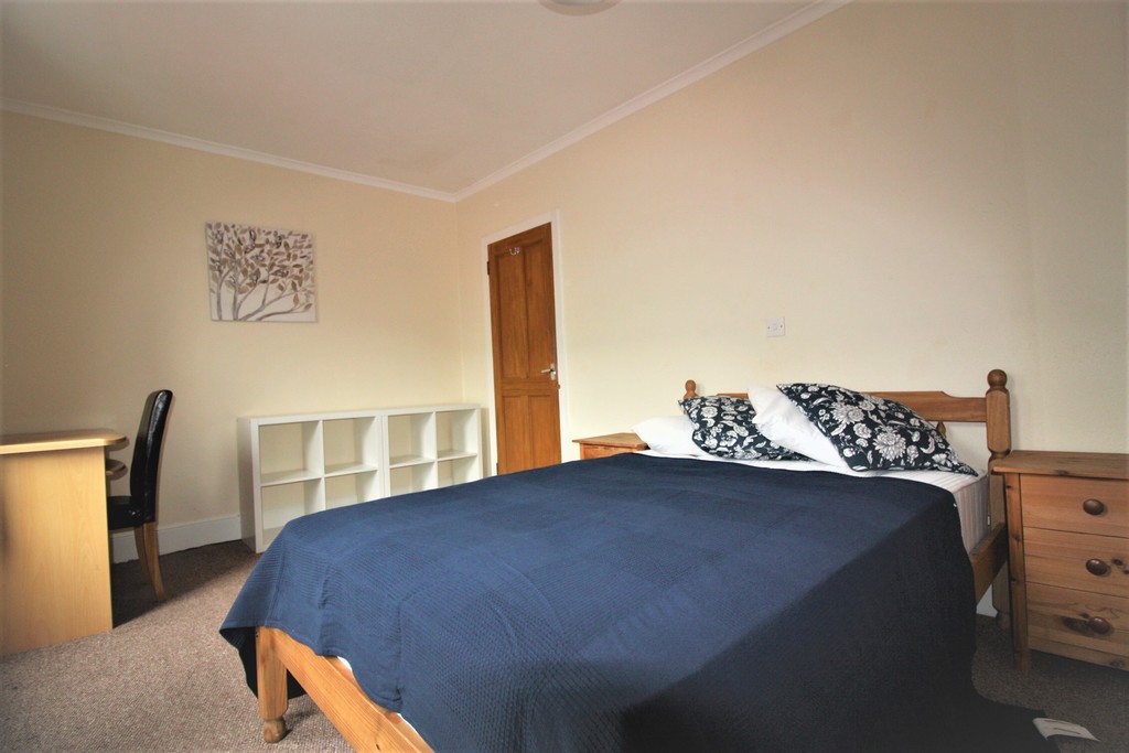 3 bed house to rent in Hoopern Street, Exeter 2