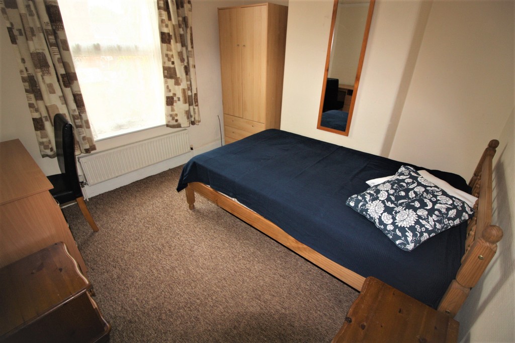 3 bed house to rent in Hoopern Street, Exeter  - Property Image 5