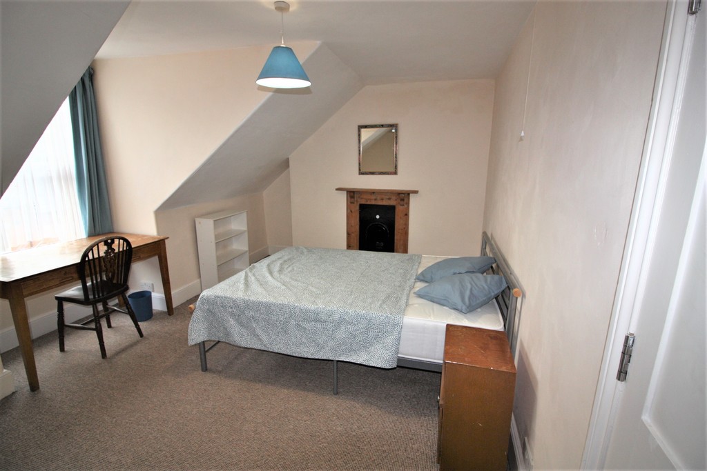 5 bed house to rent in Portland Street, Exeter  - Property Image 10