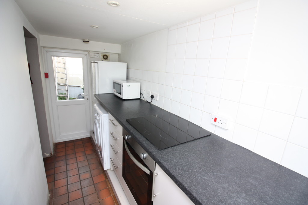 4 bed house to rent in Well Street, Exeter 7