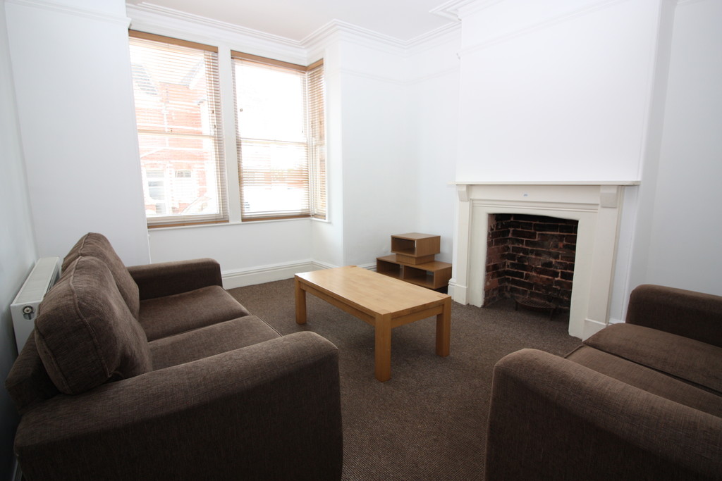 4 bed house to rent in Monkswell Road, Exeter, EX4