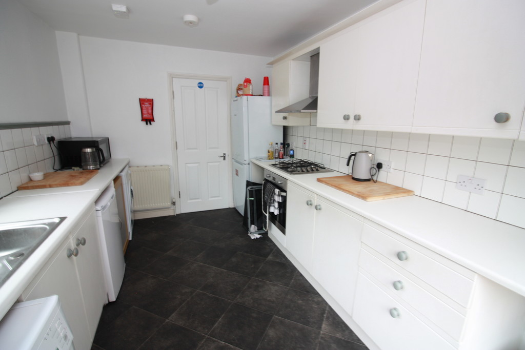 3 bed house to rent in Kings Road, Exeter  - Property Image 3