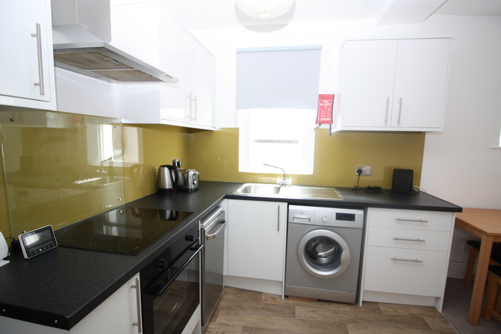 2 bed flat to rent in Pennsylvania Road,  - Property Image 4