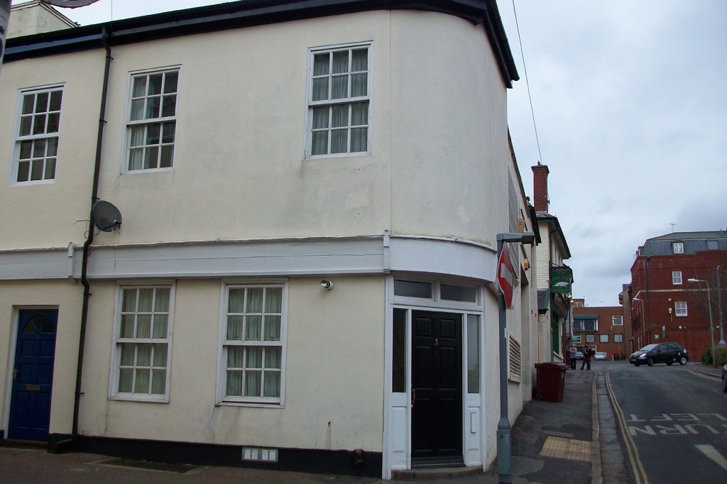 2 bed house to rent in King Street, Exeter, EX1