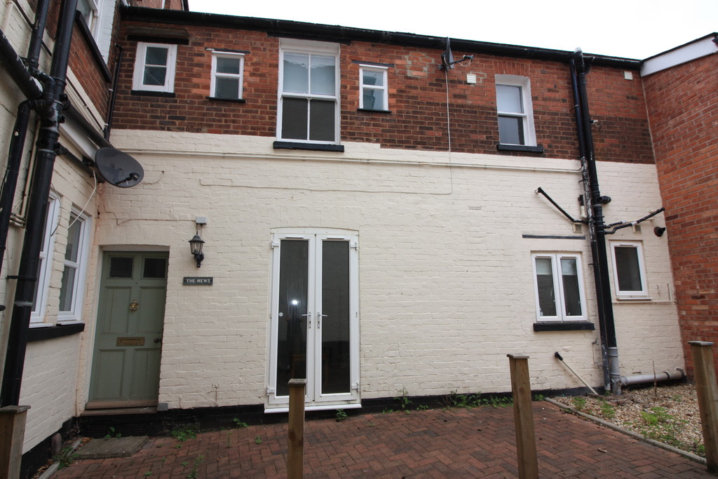 2 bed flat to rent in Pennsylvania Road, 10