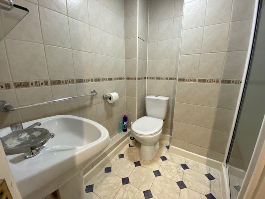 9 bed house to rent in Room @ Queens Terrace, Near Clock Tower  - Property Image 31