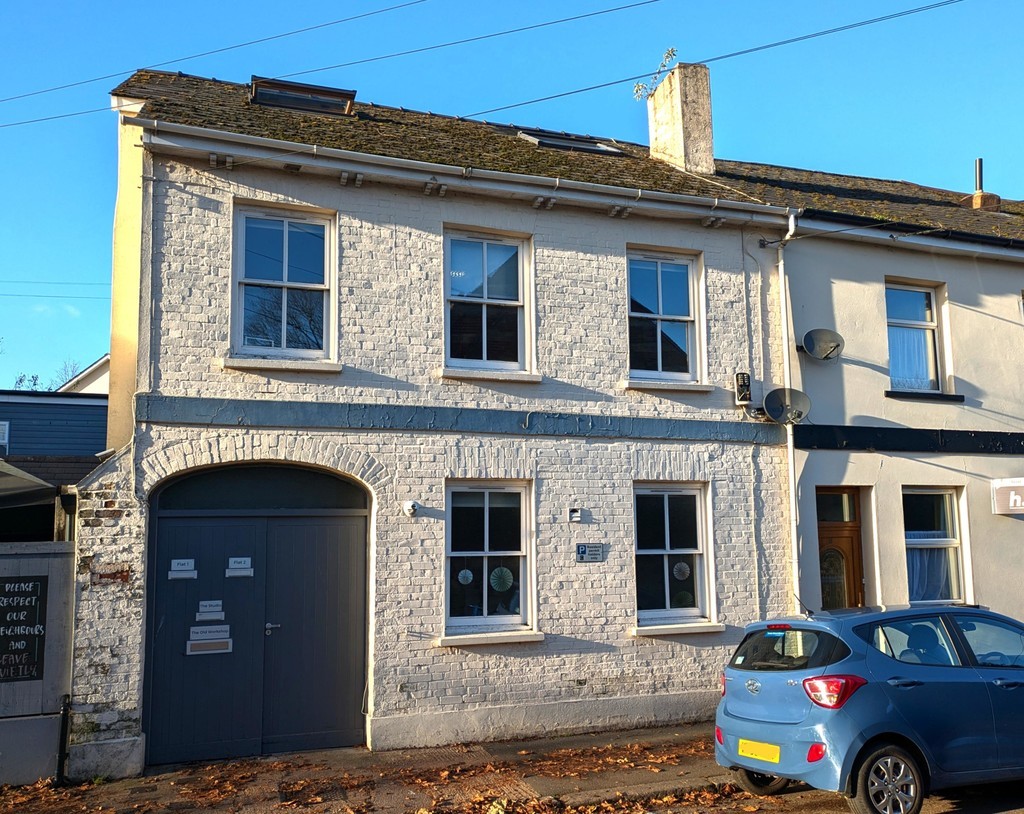 2 bed flat to rent in Clifton Rd,, EX1