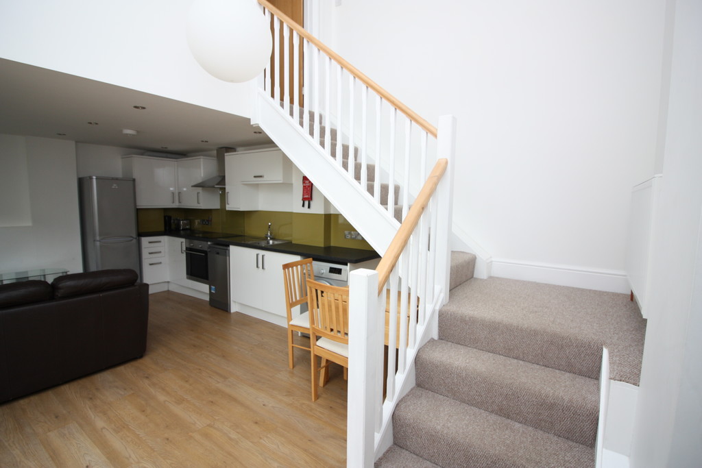 2 bed flat to rent in Clifton Rd,  - Property Image 6