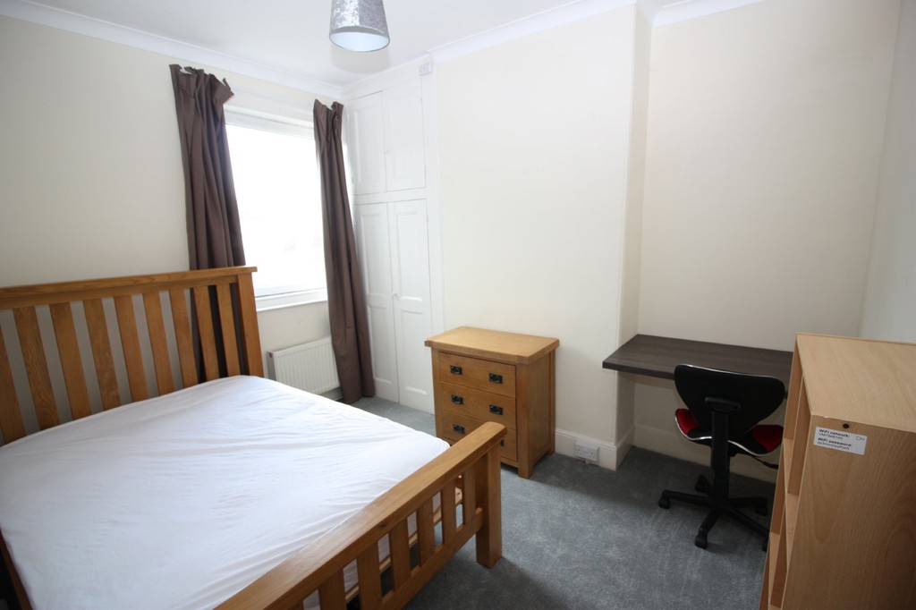 2 bed house to rent in Mansfield Road 6