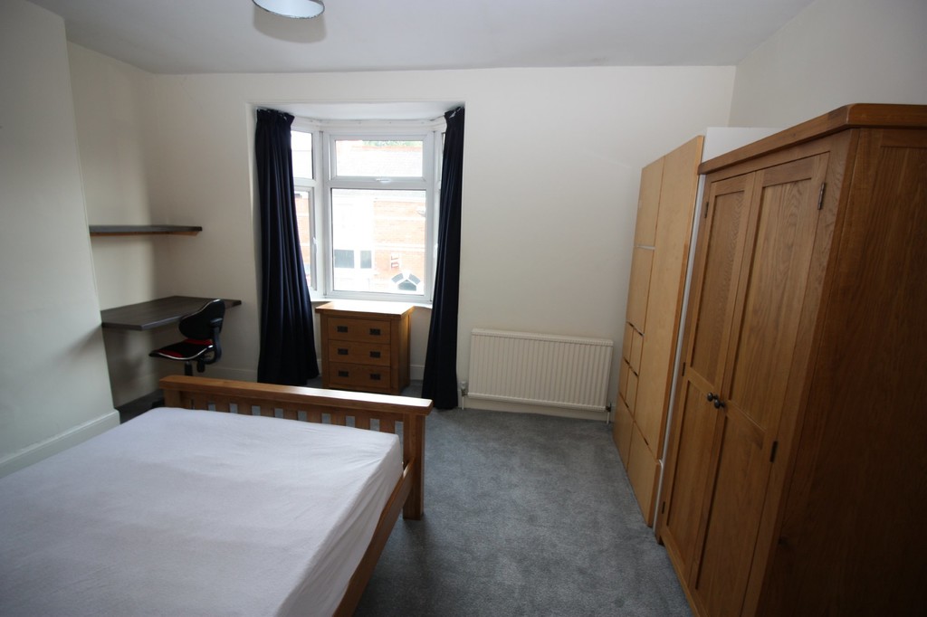 2 bed house to rent in Mansfield Road 7