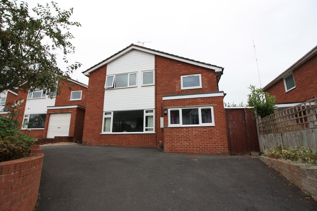 6 bed house to rent  - Property Image 1