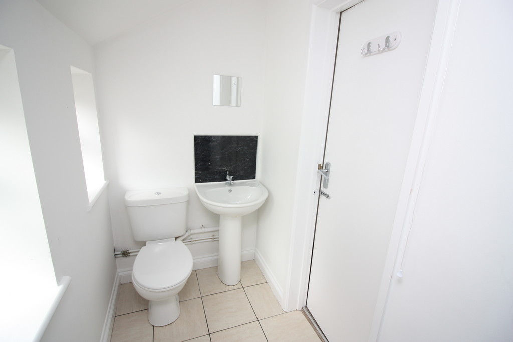 6 bed house to rent in Queens Crescent, Exeter  - Property Image 17