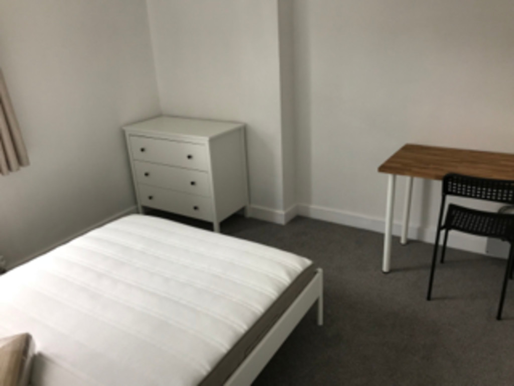 2 bed flat to rent in Longbrook Street, Exeter 7