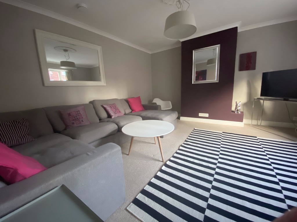 6 bed house to rent in May Street  - Property Image 1