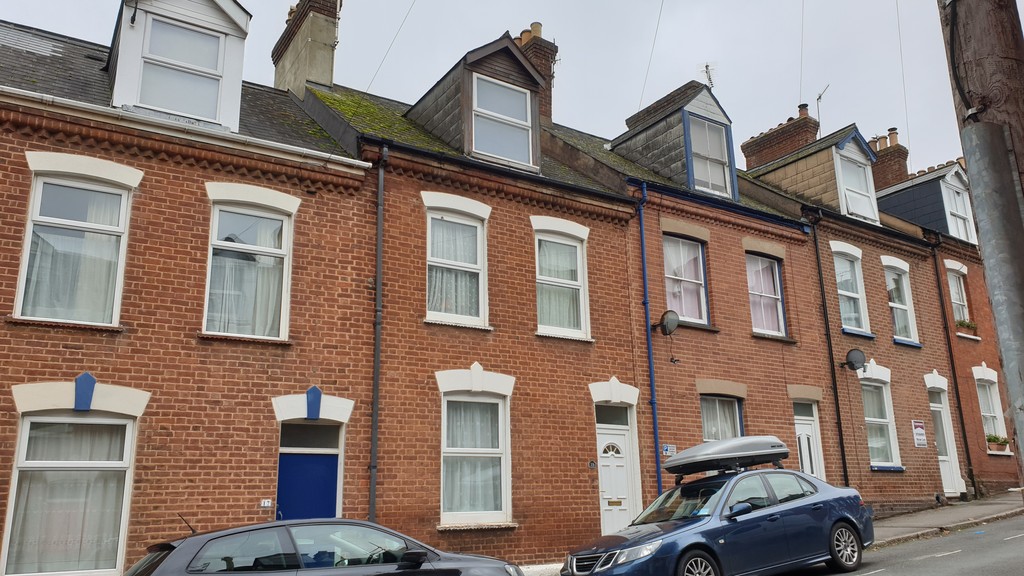 5 bed house to rent in Portland Street 1