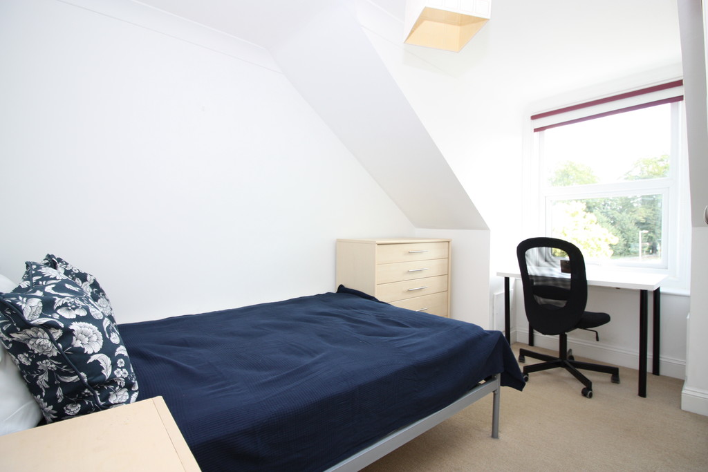 5 bed house to rent in Portland Street  - Property Image 12