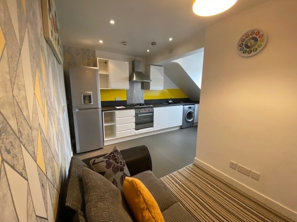 2 bed flat to rent in Longbrook Street, Exeter 4