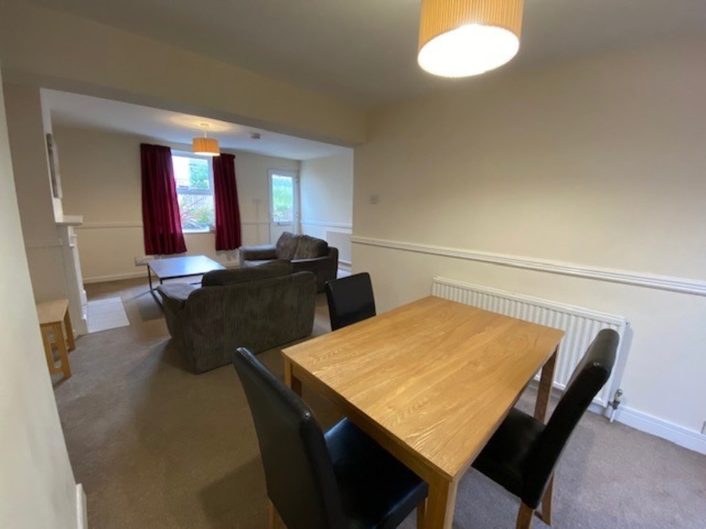 2 bed house to rent in Bridge Cottages, Well Street 4