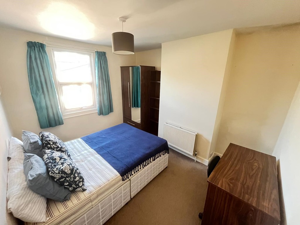 2 bed house to rent in Bridge Cottages, Well Street  - Property Image 10