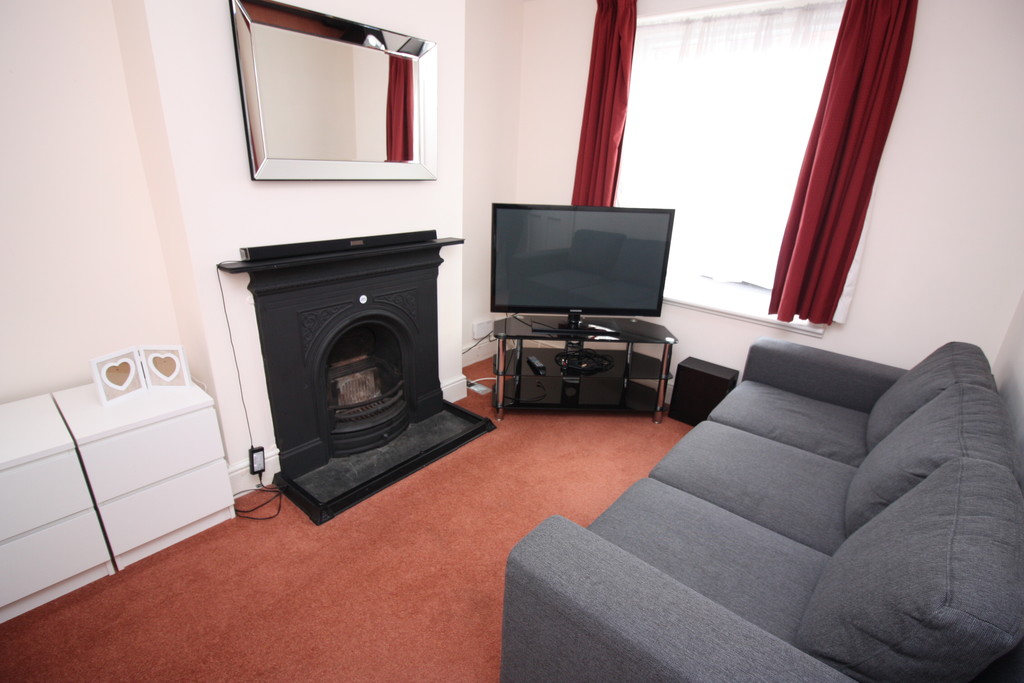 2 bed house to rent in Rosewood Terrace 5