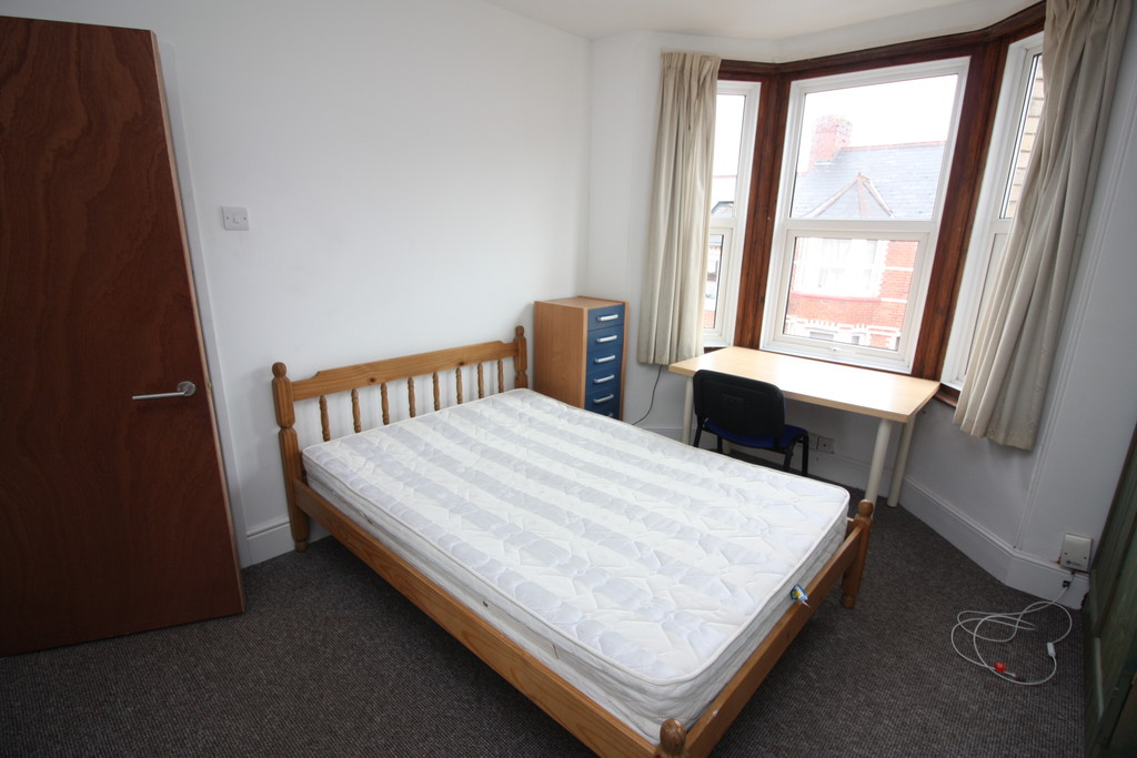 6 bed house to rent in Kings Road, Exeter  - Property Image 13
