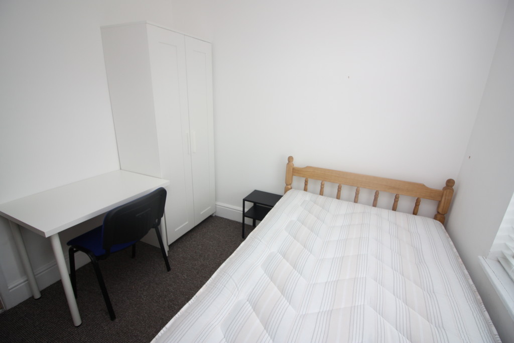 6 bed house to rent in Kings Road, Exeter  - Property Image 10