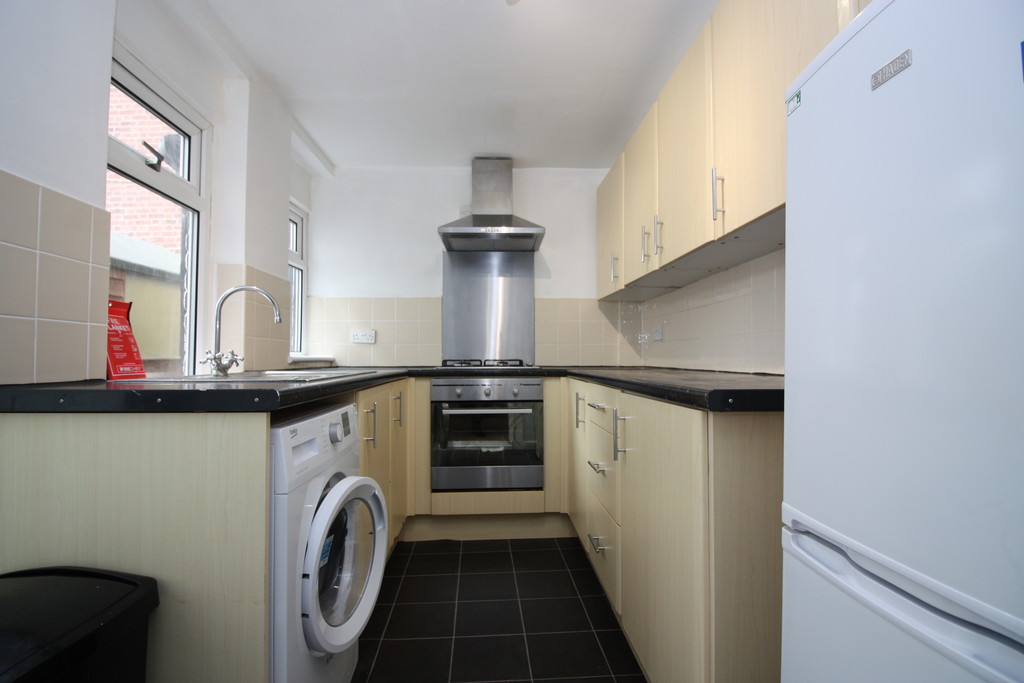 2 bed house to rent in Hoopern Street 5