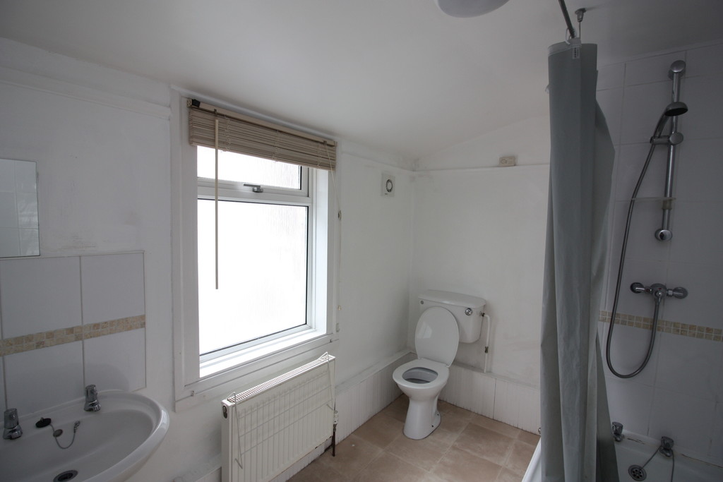 2 bed house to rent in Hoopern Street  - Property Image 6