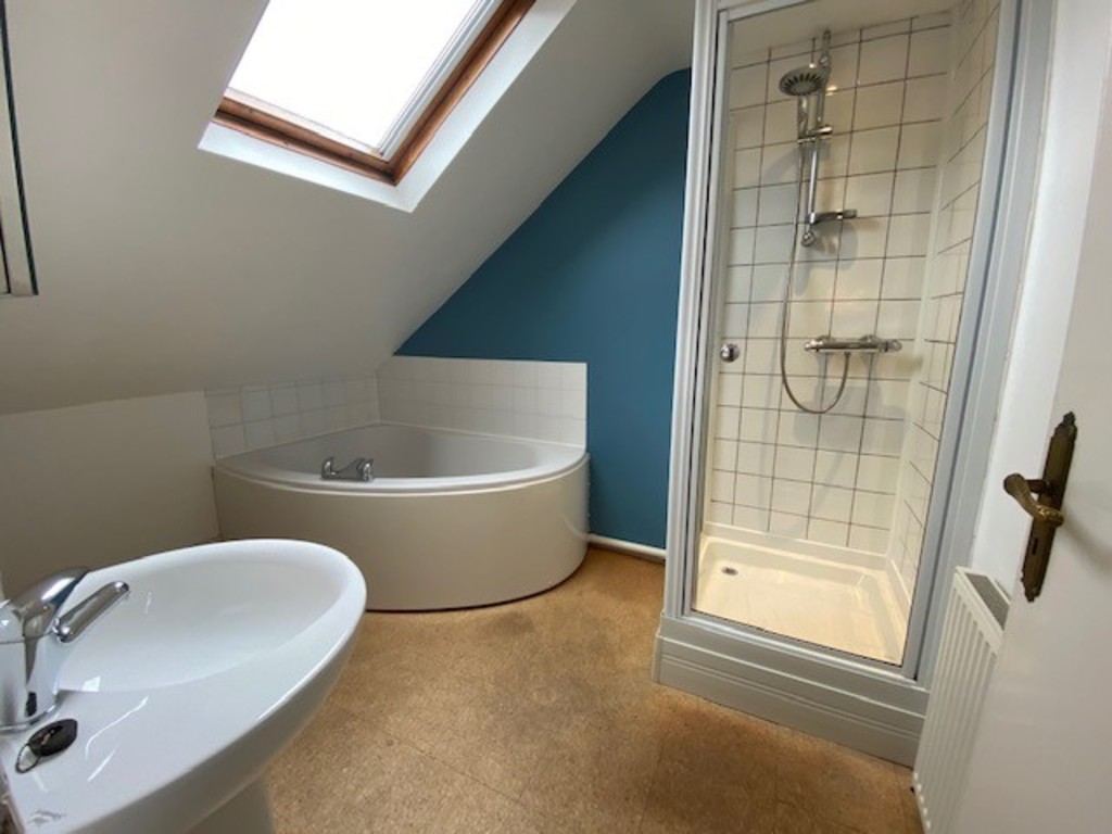4 bed house to rent in Old Park Road, Exeter 11