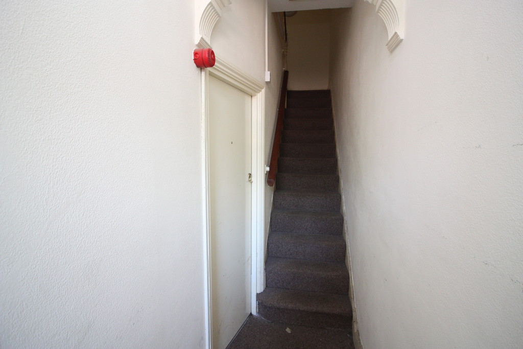 2 bed flat to rent in Leighton Terrace, Exeter 16