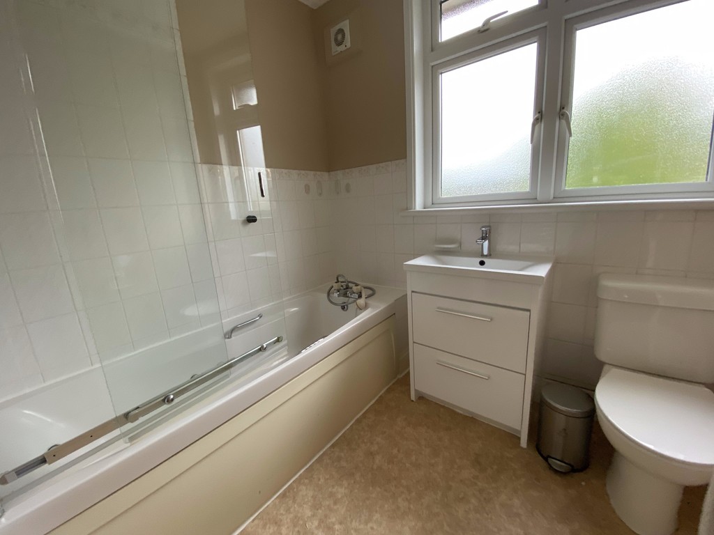 5 bed house to rent in Elmside, Exeter  - Property Image 11