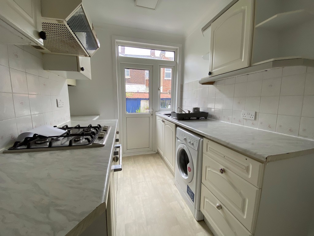 2 bed house to rent in Rosewood Terrace, Exeter 2