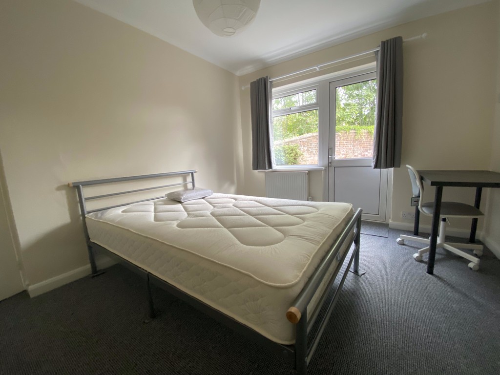 2 bed flat to rent in Mowbray Avenue, Exeter 5