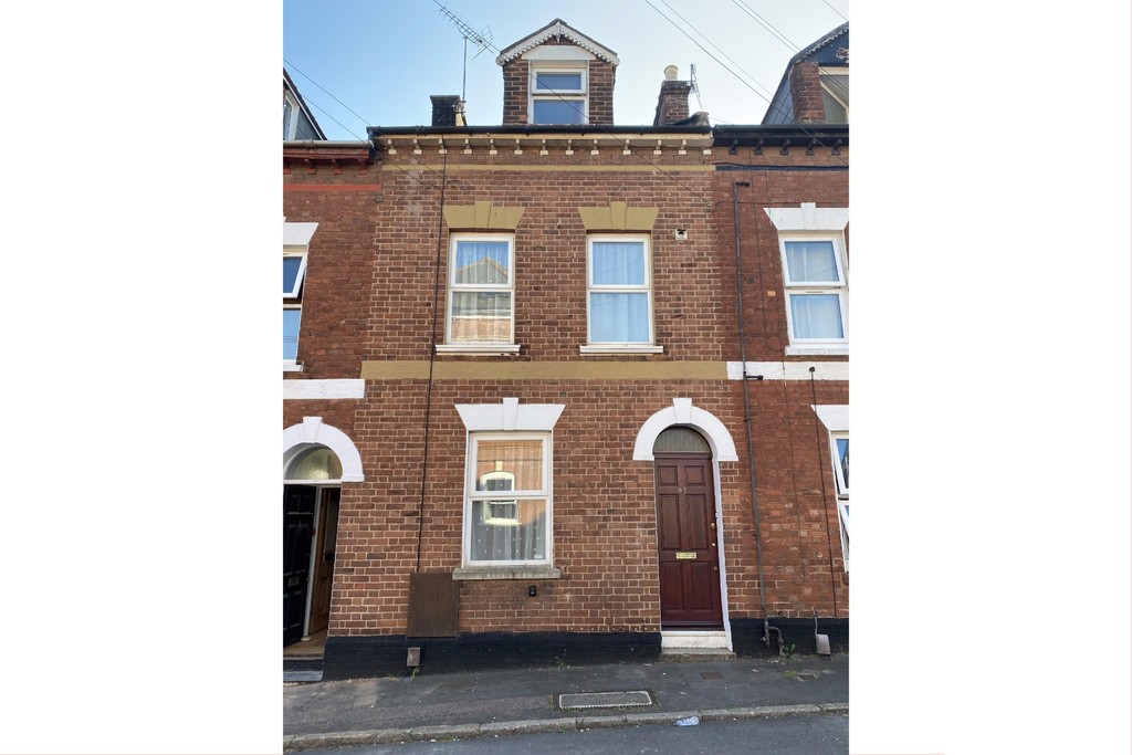 5 bed house to rent in Victoria Street, Exeter 2