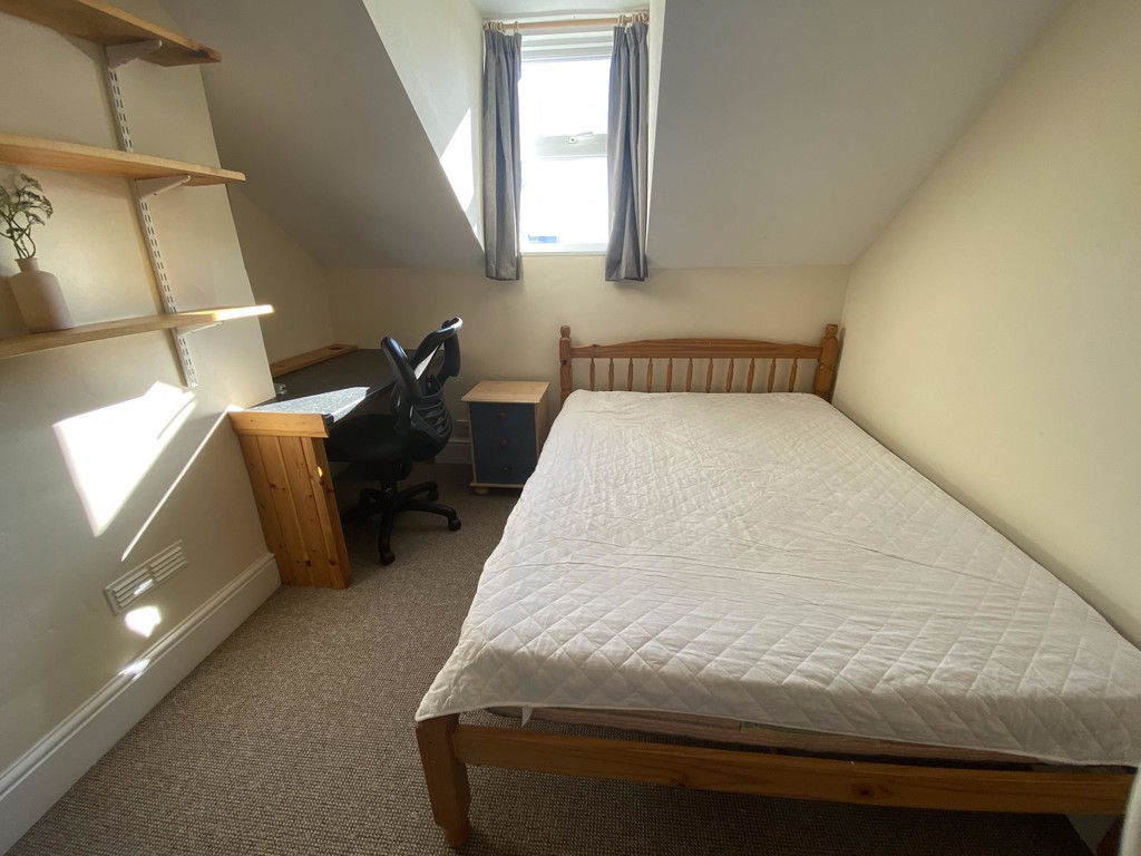 5 bed house to rent in Victoria Street, Exeter  - Property Image 7