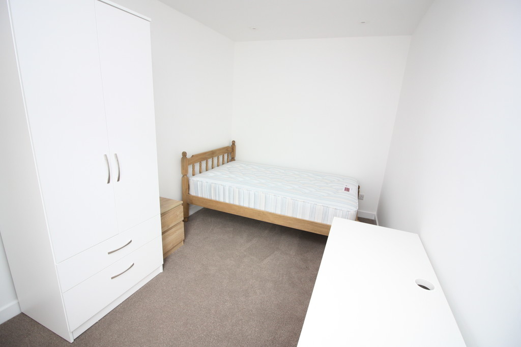 2 bed flat to rent in Mount Pleasant Road Ground Floor Flat, Exeter  - Property Image 5