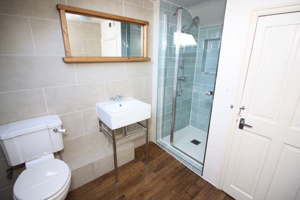 2 bed flat to rent in Old Tiverton Road, Exeter  - Property Image 12