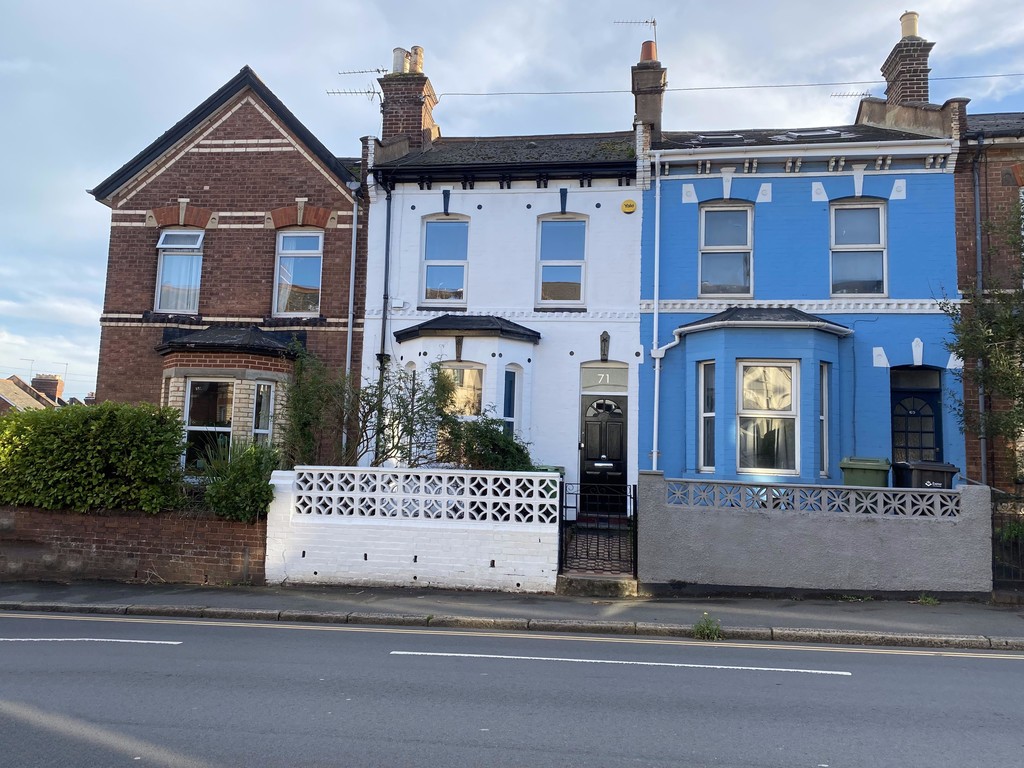 5 bed house to rent in Pinhoe Road, Exeter - Property Image 1