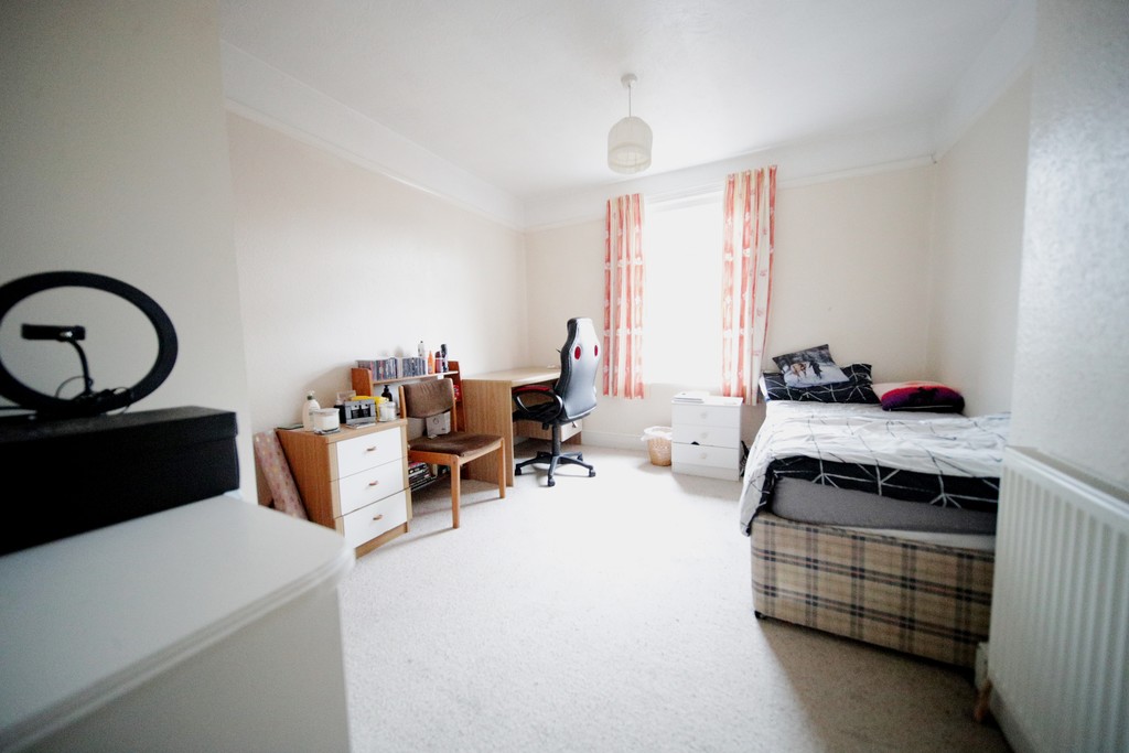 4 bed house for sale in Monks Road, Mount Pleasant, Exeter  - Property Image 5